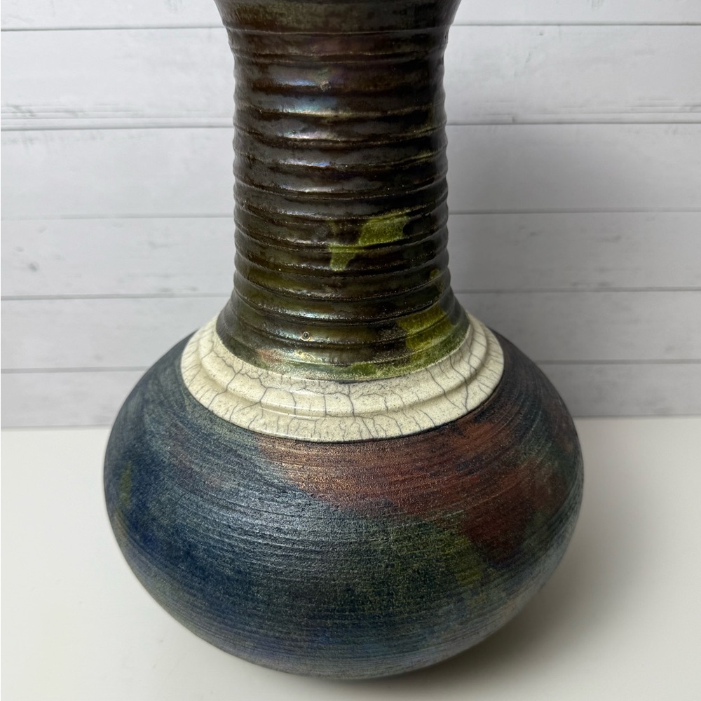 Vintage Raku Pottery Flower Vase 9.5” By Sergio Naduville SIGNED - Picture 2 of 8